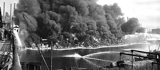 Cleveland's Cuyahoga River chatches fire