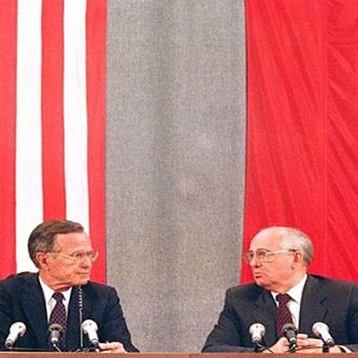 Timeline: GUERRA FRIA