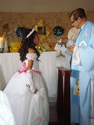 MI PRIMERA COMUNIÓN
