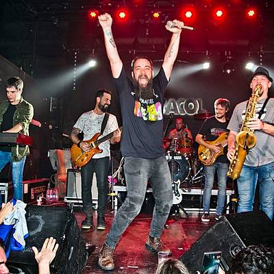 Timeline: Las pastillas del Abuelo que ponen de pie a una juventud rockera