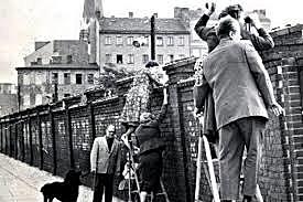 Creación del muro de Berlín