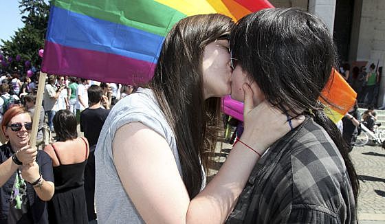 SENTENCIA C-075 de 2007