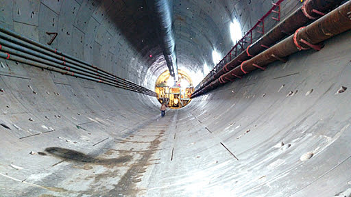El túnel bajo el English Channel