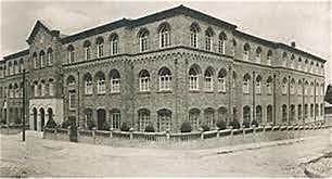 PRIMERAS UNIVERSIDADES