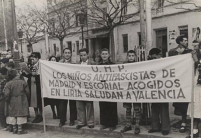 Traslado del gobierno republicano a Valencia