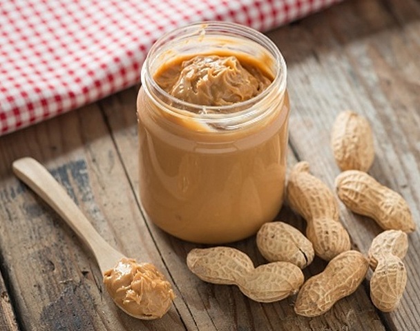 Invention du beurre d'arachide