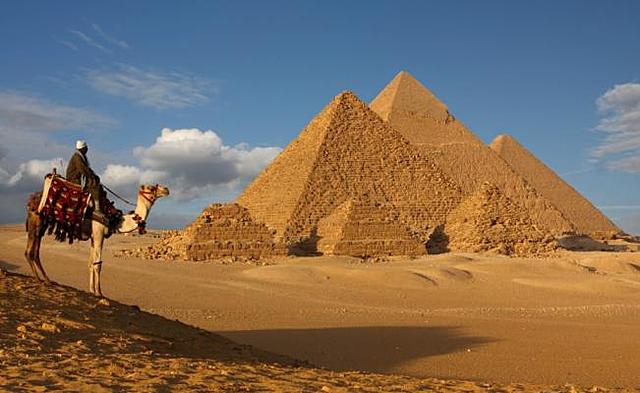 Piramide de Guiza ,Egipto