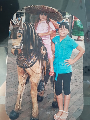 CUANDO FUI AL CENTRO CON MI MAMÁ Y HERMANAS