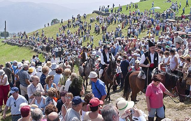 Fiesta Vaqueira ( la Braña de Aristébano, Valdés)