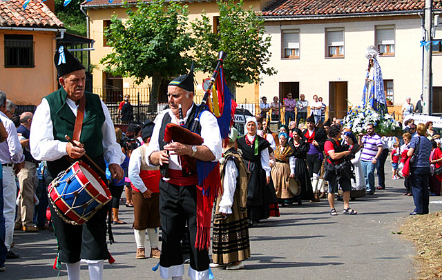 Fiesta de Nuestra Señora de El Carbayu (El Carbayu, Langreo)
