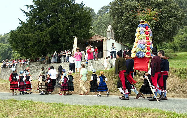 Fiesta de Nuestra Señora de Andrín (Andrín, Llanes)