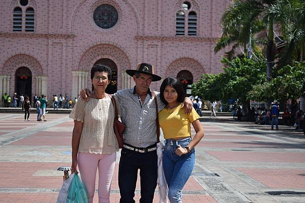 MI PRIMERA VEZ EN BUGA