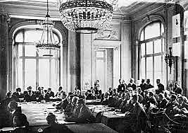 trianoni békeszerződés aláírása