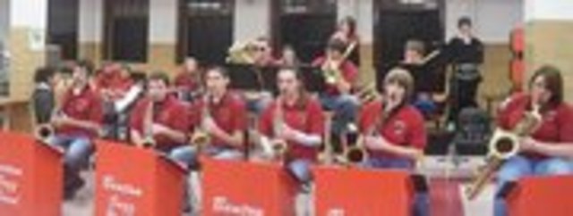 Killer Joe is sing sing singing with The Incredibles