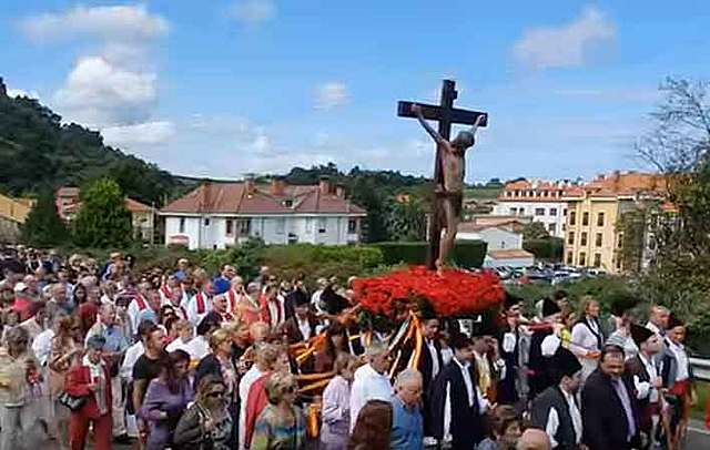 Fiesta del Santo Cristo del Amparo (Nueva de Llanes,Llanes)