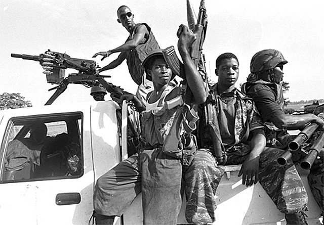 Inicia la Guerra Civil