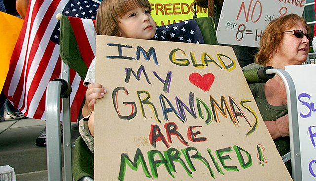 Contradicción en california