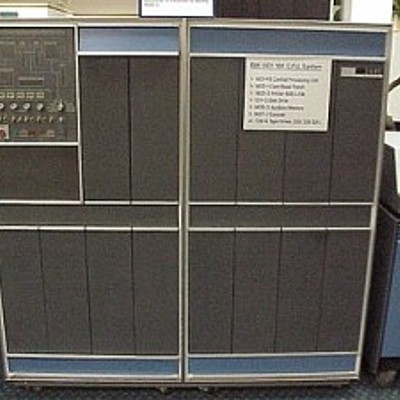 Timeline: El cambio y las características principales en la evolución de las computadoras