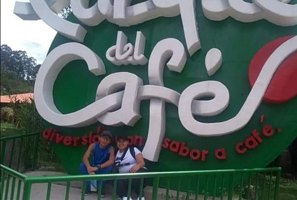 Visitando el parque del café de Montenegro