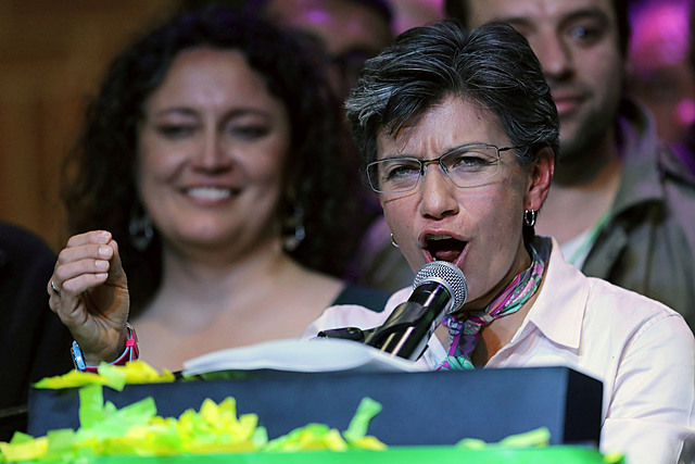 Mujeres lesbianas congresistas