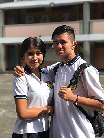 COMPARTIENDO CON MI MEJOR AMIGA