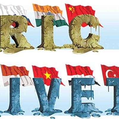 Timeline: LAS BRIC - LAS CIVETS