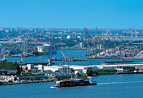 Historia de los puertos