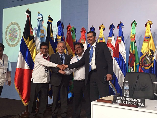 APROBACIÓN DE LA DECLARACIÓN UNIVERSAL  DE LOS DERECHOS HUMANOS EN COLOMBIA