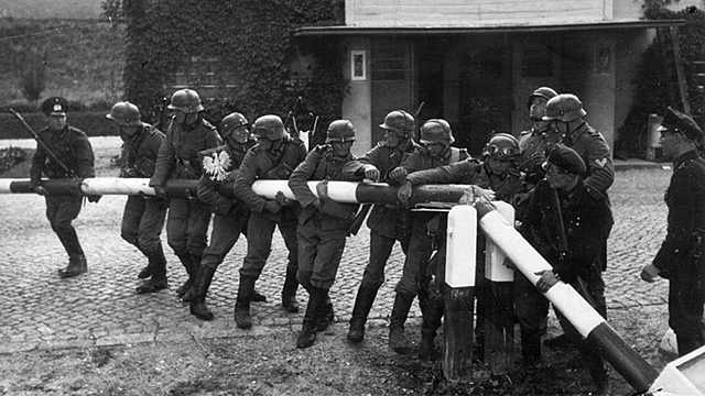 Comienzo invasión alemana de Polonia (Danzig)