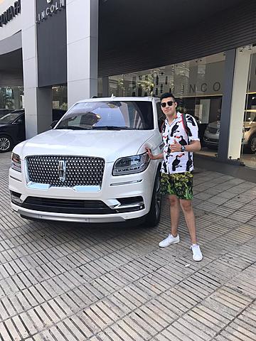 SALI POR PRIMERA VEZ DEL PAIS