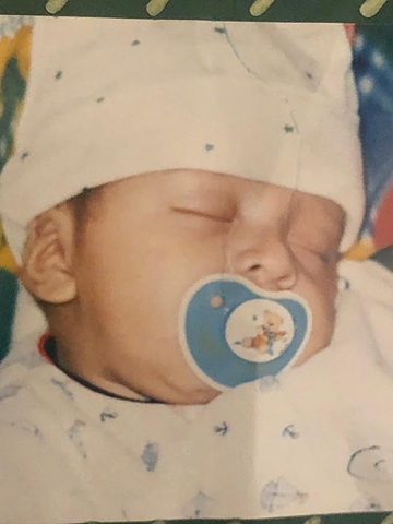 Nacimiento de Juan Jose Salcedo