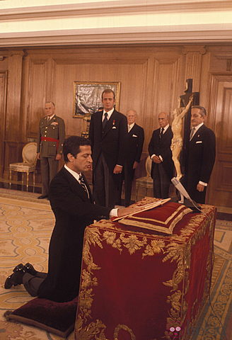 ADOLFO SUÁREZ PRESIDENTE DEL GOBIERNO