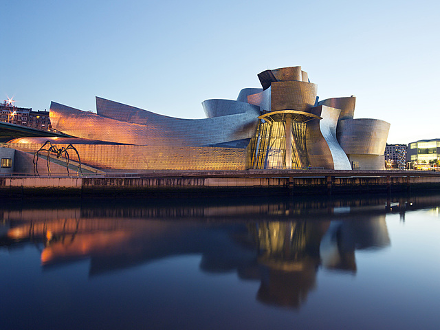 Museo Guggenheim Bilbao - Frank O. Gery