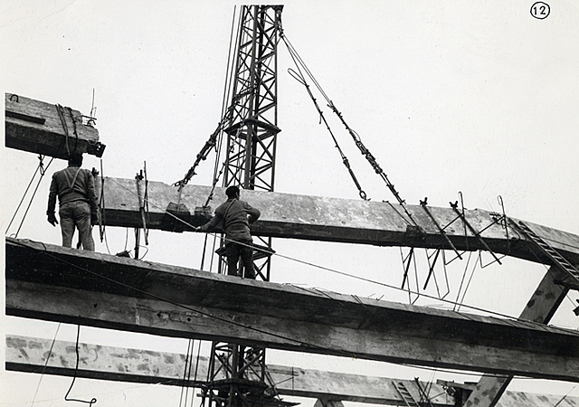 Creación de la Empresa Nacional de Siderúrgica (ENSIDESA)