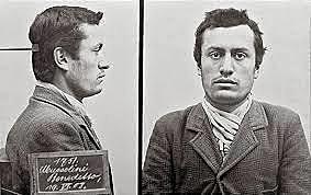 Mussolini kicked out of Socialist Party for pro-nationalistic sentiments regarding WW1