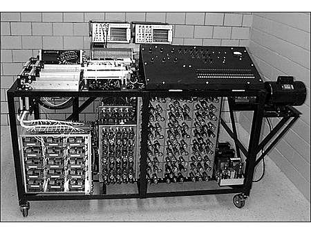 Prime produzioni di computer analogici