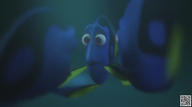 Dory segue la scia e si riunisce ai suoi genitori.