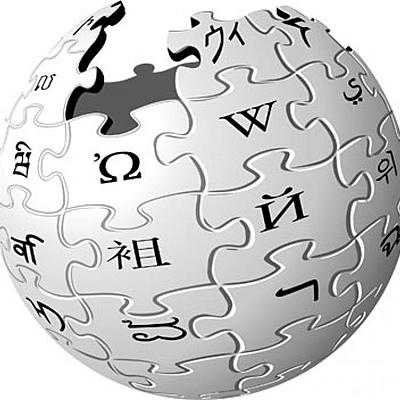 Timeline: 2000 *la creación de la Wikipedia  * Asume De la Rúa la presidencia en Argentina