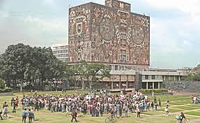 Fundación de la UNAM.