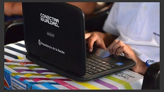 Conectar igualdad - Nube - Implantes de memoria.