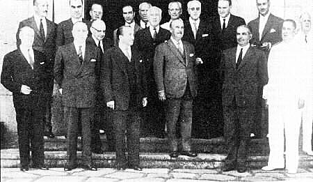 Creació del primer govern tecnocrata