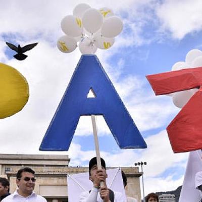 Timeline: ACUERDOS DE PAZ EN EL CONFLICTO ARMADO EN COLOMBIA