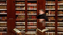 Timeline: Línea del tiempo de los principales autores de la narrativa hispanoamericana del siglo XX