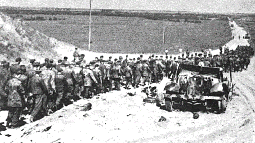 LAS FUERZAS ALEMANAS SE DIRIGEN A VOLGA