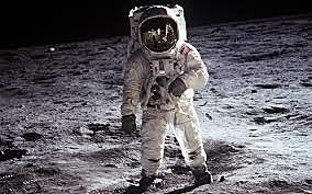 Llega el hombre a la luna