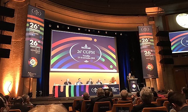 Se relacionan las unidades restantes con otras constantes naturales