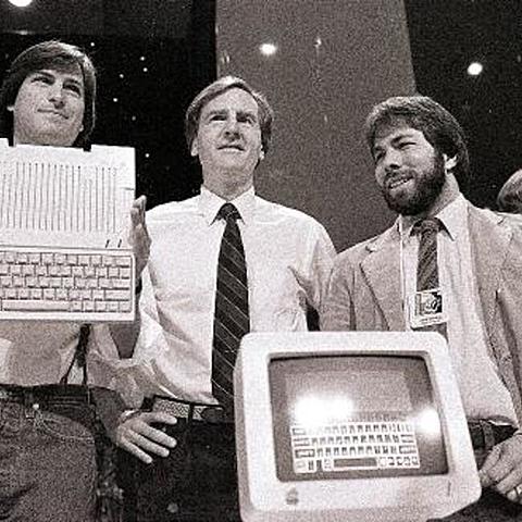 Steve Jobs co-founds Apple Computer