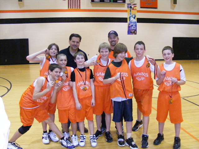 Basketball team gets 3rd in Prairie Shootout