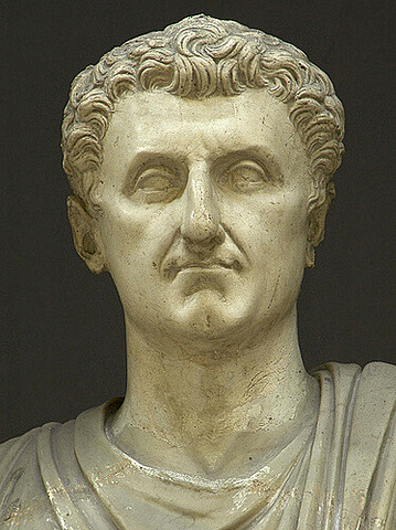 Nascita del principato adottivo