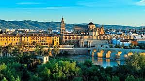 Córdoba se convierte en la capital da Al-Ándalus